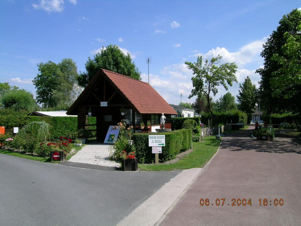 Camping Des Roses 퀜드 외부 사진